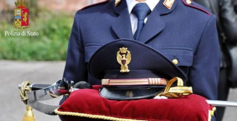 PER I NOSTRI FAMILIARI NOI RAPPRESENTANTI DELLE FORZE DELL’ORDINE SIAMO SOLO CARNE DA MACELLO “