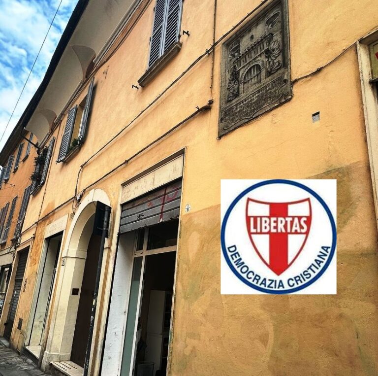 NONOSTANTE IL PERIODO ESTIVO SI STA LAVORANDO ALACREMENTE A BOLOGNA PER L’ATTIVAZIONE DELLA NUOVA SEDE PROVINCIALE DELLA DEMOCRAZIA CRISTIANA DELLA PROVINCIA DI BOLOGNA !
