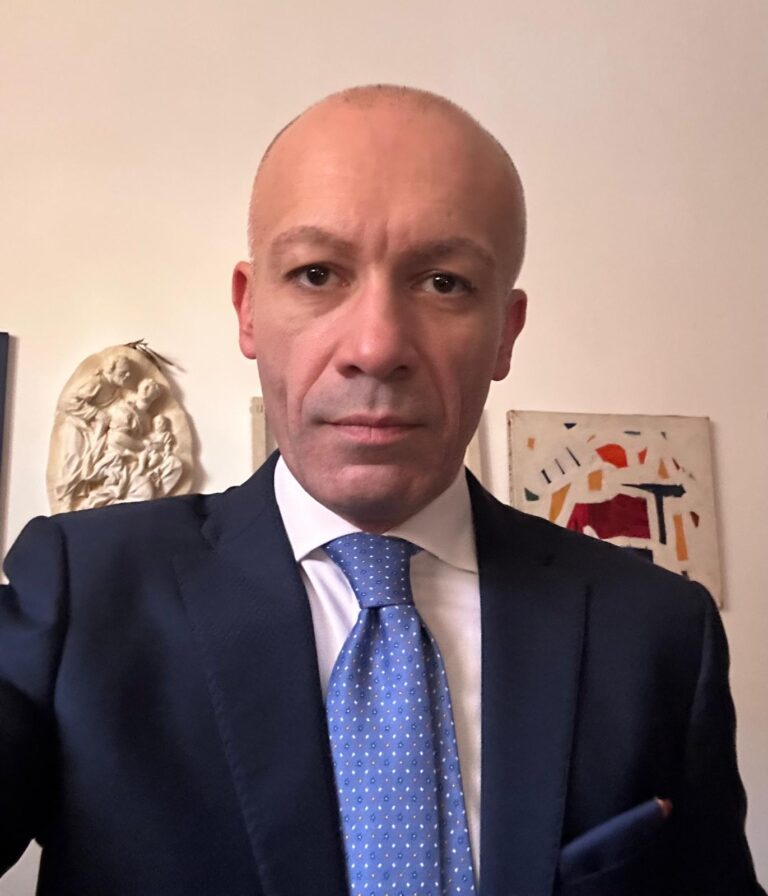 Vivo apprezzamento per il conferimento dell’incarico al Dott. BIAGIO SIMONETTI (Roma Capitale) quale nuovo Segretario nazionale del Dipartimento “Difesa – Sicurezza – Welfare” della DEMOCRAZIA CRISTIANA italiana !